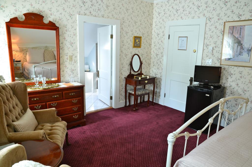 Victoria Inn ハンプトン エクステリア 写真